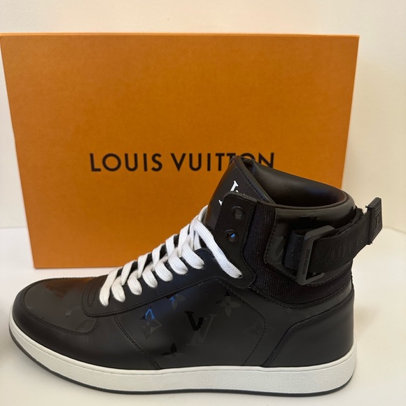 Louis Vuitton Rivoli sneaker boot - Picture 4 of 6